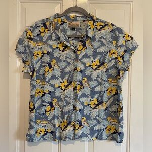 Patagonia Pataloha Women’s Sz 14 Bird Floral Blue Yellow Hawaiian Casual Button